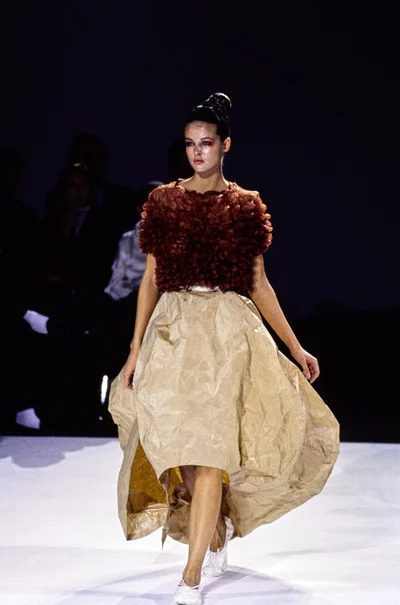 Look 18